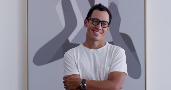 Picture of Geoff McFetridge in his home studio in Los Angeles (2019).